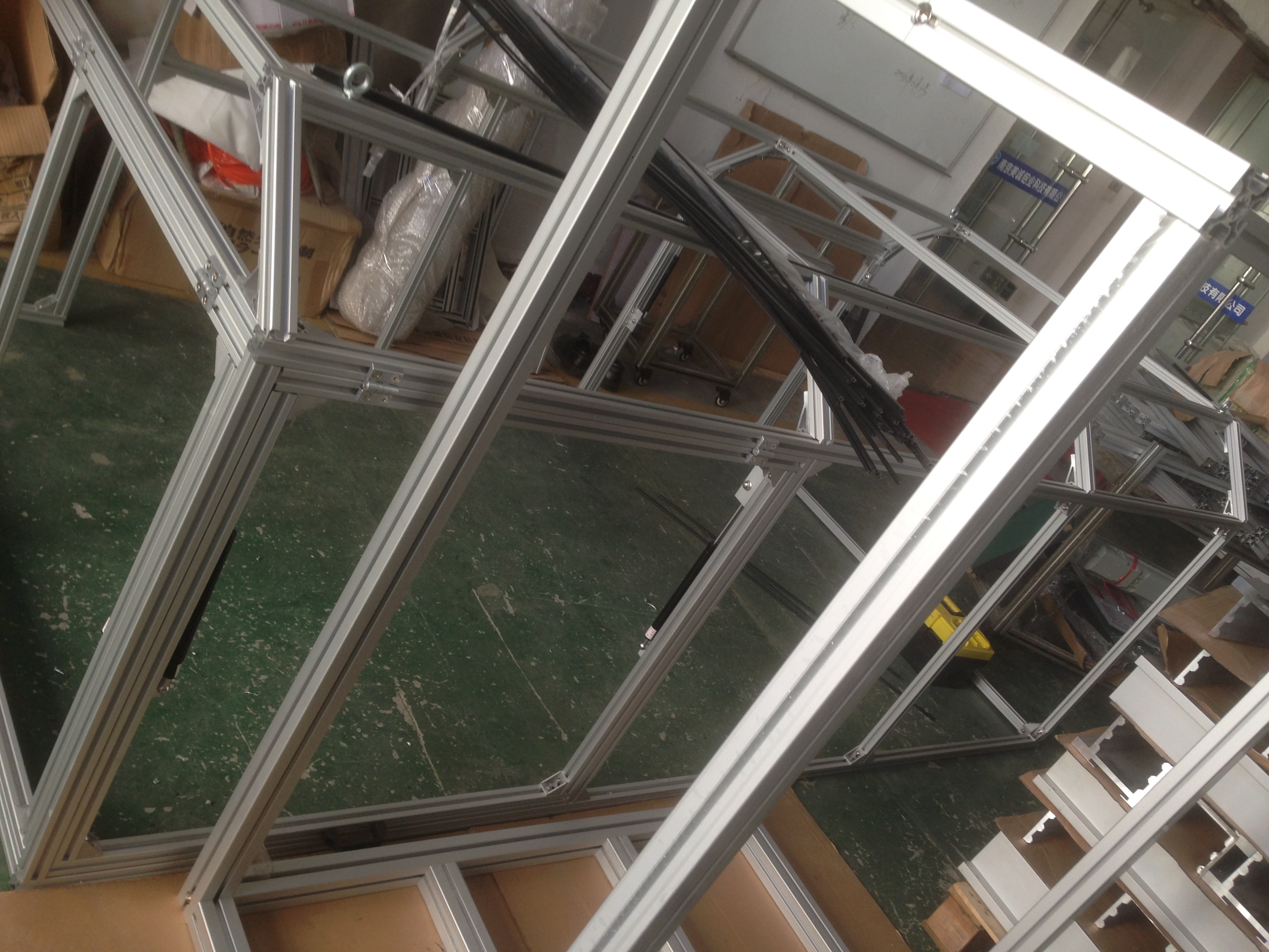 防靜電工作臺？成都工業鋁型材廠家