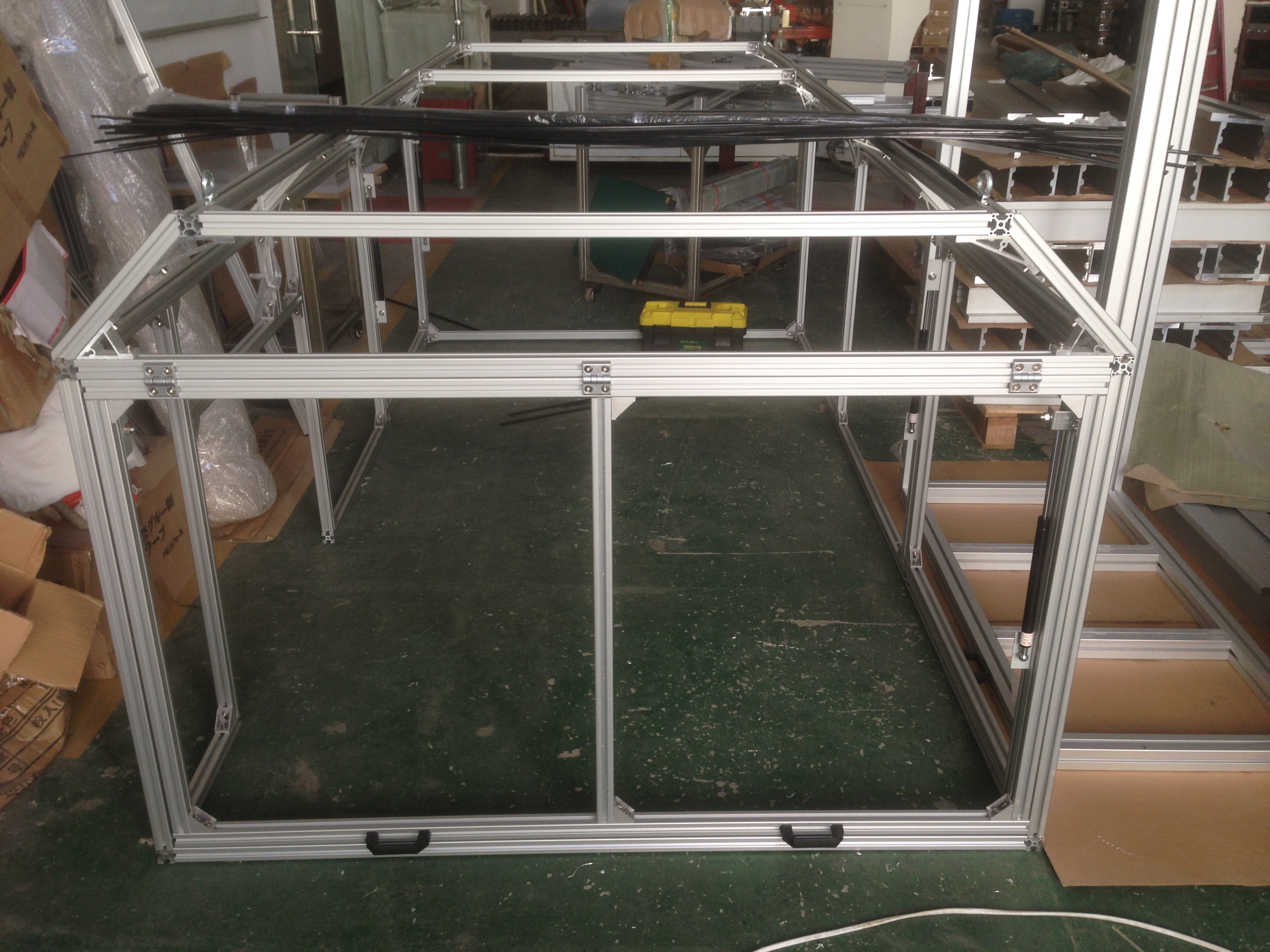 鋁型材架子配件不同，安裝方法不同