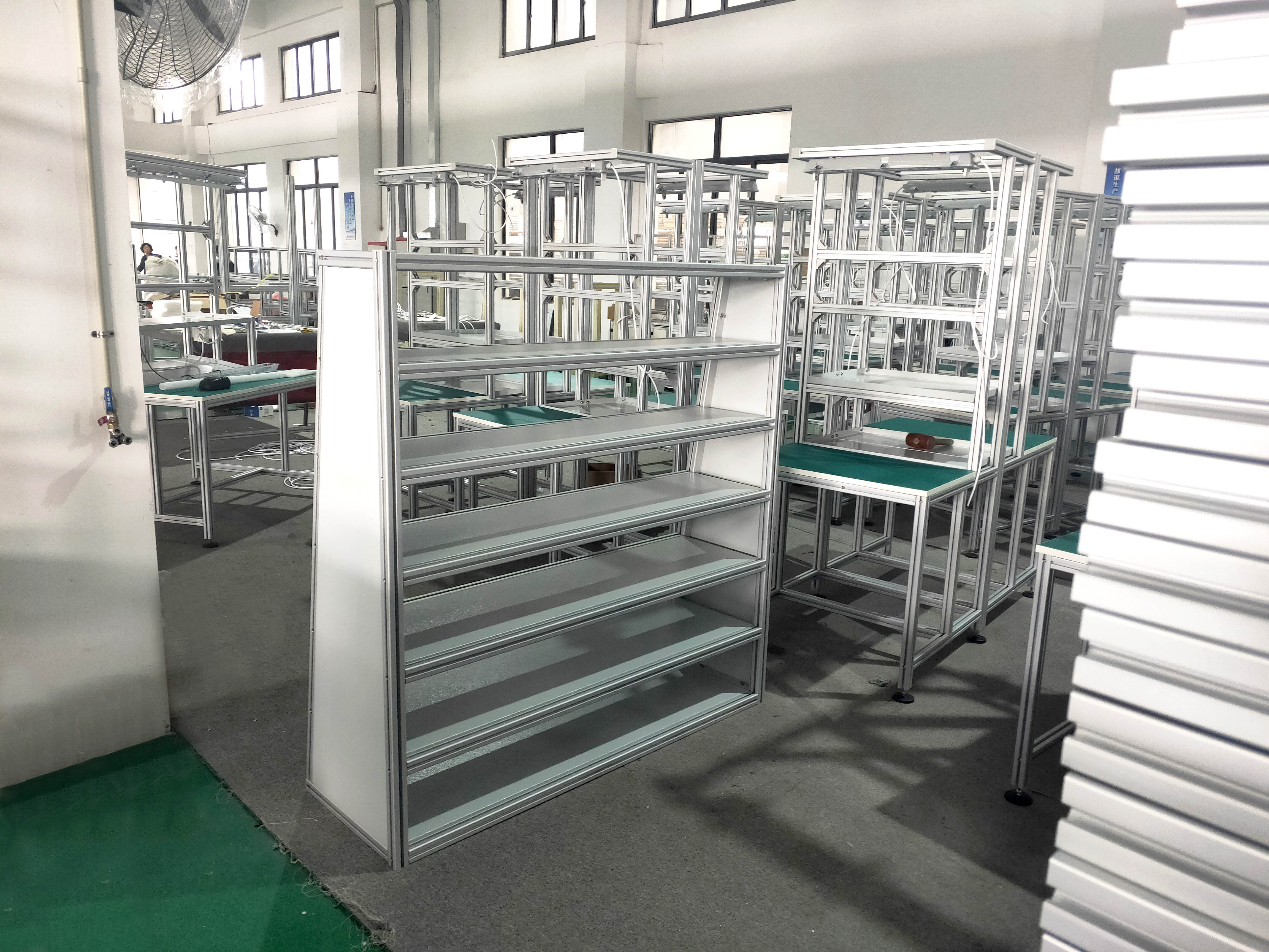 泰州鋁合金框架廠家，用8080型材搭建哪類框架？