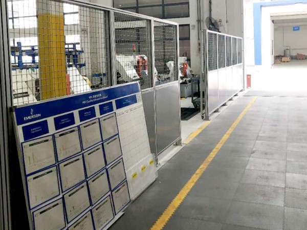 生產線防護圍欄需要固定在地面嗎？