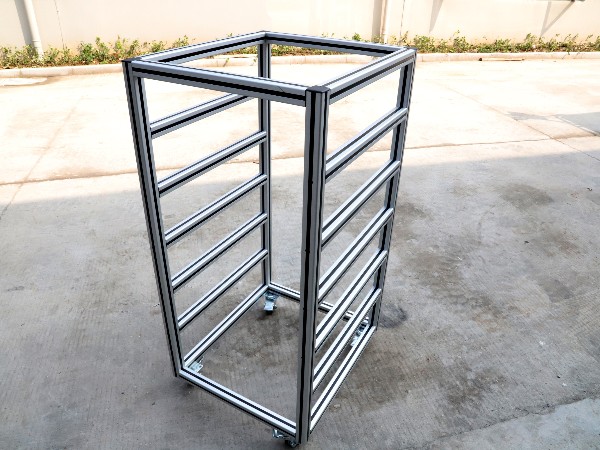 泰州鋁合金框架廠家，材質用的是6063-T5